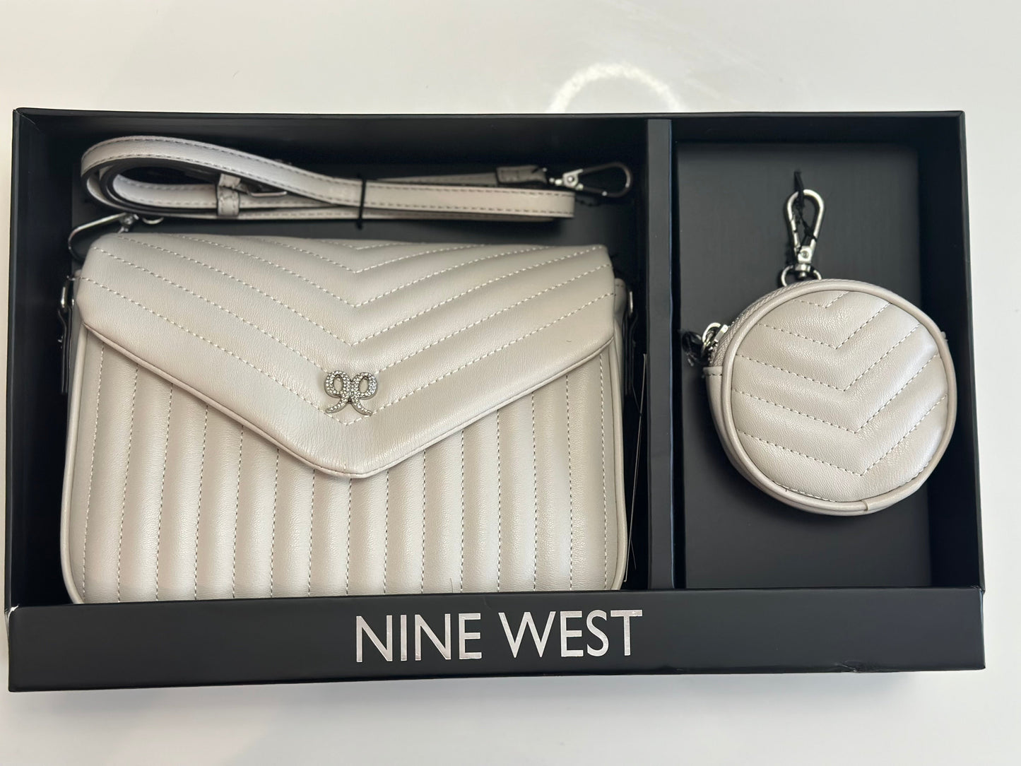 Coffret 2 pièces NINE WEST - Sac à main et portefeuille assortis (Blanc)
