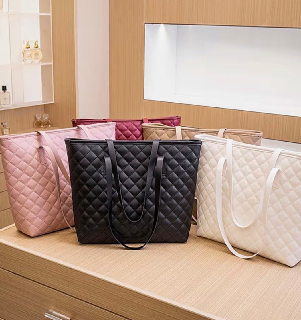 👜✨SAC TOTE BRODÉ Mommy Bag 5000F ✨👜