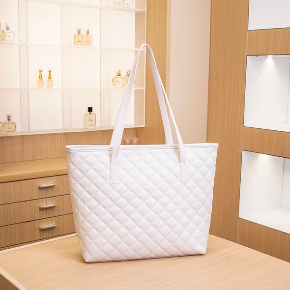 👜✨SAC TOTE BRODÉ Mommy Bag 5000F ✨👜